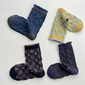Autumn winter vintage relief floral mid-calf socks Japanese cute ruffly cotton socks for women