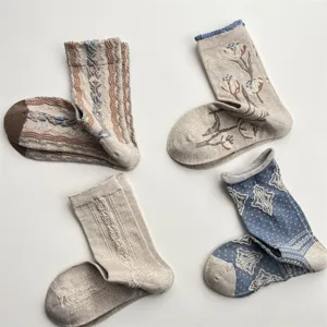 Women retro mid tube socks autumn winter cute floral diamond knit casual cotton socks 4 pairs