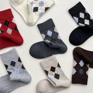 Calzini tubo donna inverno spessi caldi motivo argyle misto lana, dettaglio calzetteria