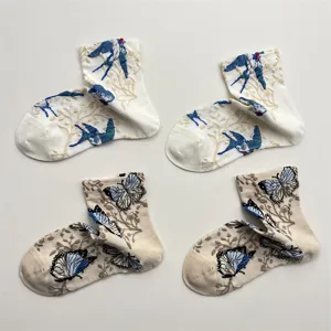 Vintage swallow butterfly embroidered mid-calf socks cotton winter floral relief hosiery