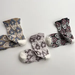 Women vintage floral knit mid tube socks 3D relief botanical pattern breathable cotton