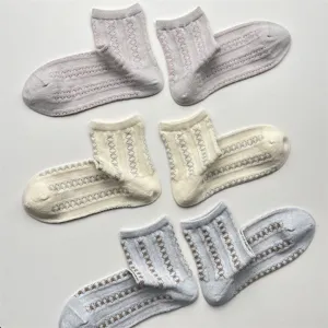 Japanese retro cooling yarn striped breathable mesh short socks for women, spring and summer casual.