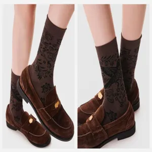 Vintage botanical bird print brown mid-calf socks for women autumn winter daily wear comfortable.