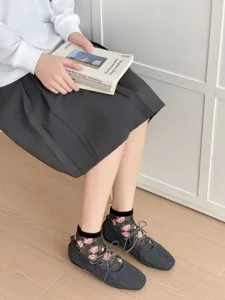Women's breathable mesh rose floral short socks, Japanese literary vintage style design.