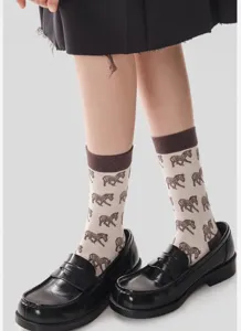 Chaussettes mi-mollet en coton rétro pour femmes avec motif de poney marron pour le quotidien.