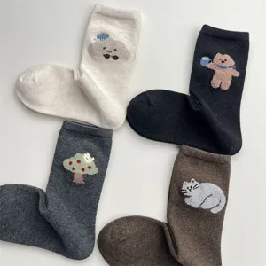 Cute cartoon animal plush socks for women, autumn winter mid-tube cotton socks with embroidery.