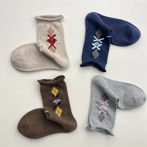 Korean retro rolled cuff argyle mid-tube socks sweet cute bowknot cotton socks for women