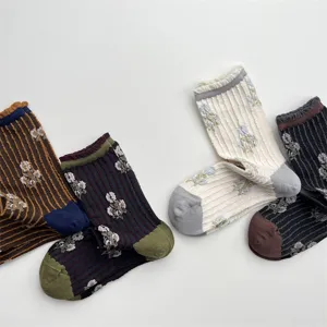 Retro floral ribbed crew socks for women, vintage sweet contrast color knit long socks.