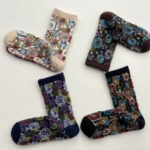 Vintage floral embroidered mid-calf socks for women, retro Japanese style cotton breathable socks