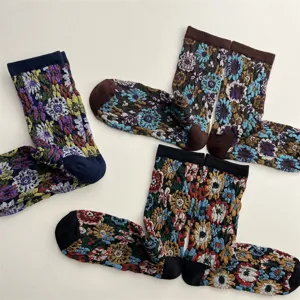 Women vintage floral relief mid-calf cotton socks winter retro botanical crew socks