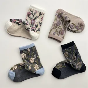 Vintage 3D floral embroidered mid-tube socks, breathable cotton cozy socks for women.