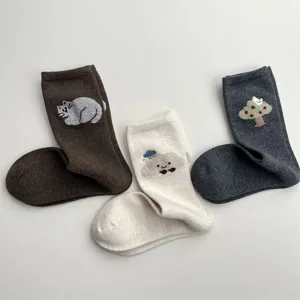 Cute cartoon embroidered mid-calf socks for women, lovely cat cloud tree patterns, autumn cotton.