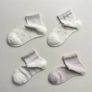 Kurze Damen-Baumwollsocken mit Schleife und Pünktchen, atmungsaktives Mesh-Design für den Frühling.