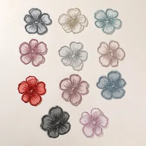 Flores de cinco pétalos bordadas en encaje de organza coloridas accesorios DIY hechos a mano