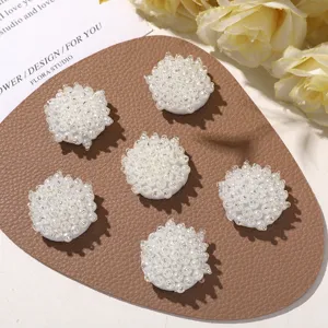 Toppa in Tessuto di Perline di Fiori di Perla Artificiale Francese Applicazione di Perline di Vetro DIY per Accessori per Capelli Indumento