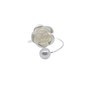 Metal rose napkin ring with pearl decor elegant table setting dining room hotel wedding