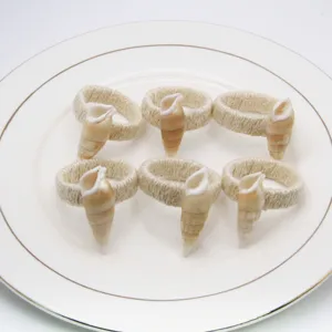 Ronds de serviette en coquillage naturel corde rustique pour deco de table mariage