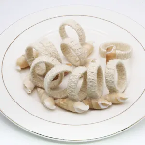 Ensemble de ronds de serviette en coquillage naturel et corde de jute, déco de table.