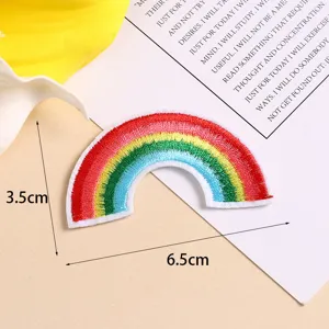 Kleurrijke regenboog geborduurde patch DIY kleding accessoire decoratieve badge applicatie
