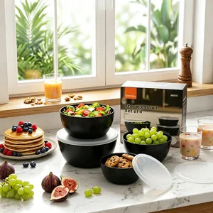 Vue détaillée de l'ensemble de bols de stockage de cuisine avec des fruits frais.