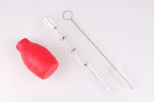 Silicone turkey baster with clear graduated tube up to 30ml and cleaning brush for BBQ.