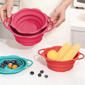Collapsible silicone colander for kitchen, practical folding strainer for vegetables and fruit.