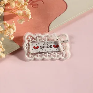 Korean cute lace patch DIY embroidery badge decorative accessory for apparel and crafts.