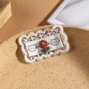 Cute lace embroidered hair clip DIY accessory, sweet cartoon cat design for kids fashion.