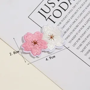Geborduurde kersenbloesem patch DIY schattige bloem opstrijkbare applicatie kleding