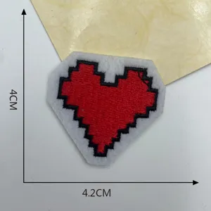DIY red pixel heart embroidered patch clothing accessory badge cute applique 4x4.2cm