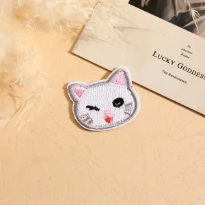 Cute cartoon cat embroidered clothing patch DIY iron on badge decorative accessory for apparel