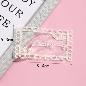 Toppa ricamata in pizzo bianco applicazione in tessuto diy accessori per abbigliamento.