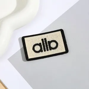 Minimalistisches besticktes Buchstaben Aufnäher DIY Bügelbild Kleidung Zubehör Tasche