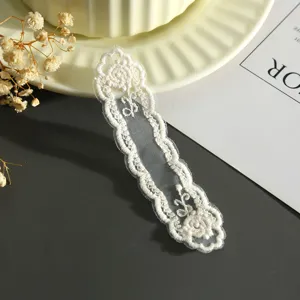 Toppa ricamo fiore pizzo bianco accessorio abbigliamento DIY per borse scarpe calzini patch.