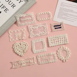 Decoratief Geborduurd Kant Patch Applique Polyester DIY Kledingaccessoires Opengewerkt Bloemen Hart Patch