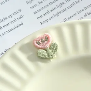 Cute flower embroidered cloth patch, 3D DIY handmade decorative patch for clothing and bags.