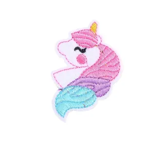 Niedlicher Einhorn-Stickaufnäher für DIY-Kleidung, Schuhe, Hüte und Taschen Dekoration.