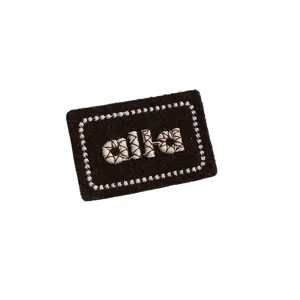 Bestickter Buchstaben Flicken brauner Filz Stoff Aufnäher für DIY Kleidung und Taschen