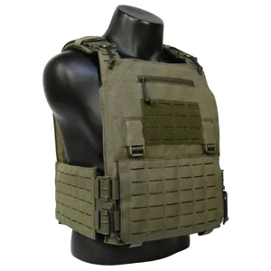 Quick release tactical vest made of 1000D nylon, featuring MOLLE webbing for outdoor training.