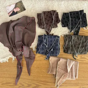 Vintage Plaid Triangle Scarf Women Retro Checkered Wave Edge Commuting Neck Scarf Fashion Soft Polyester Shawl Wrap