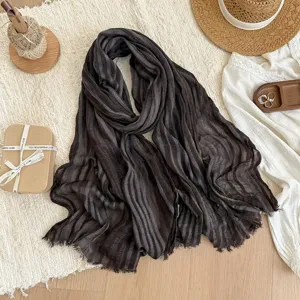 Retro wasteland style pleated striped scarf, versatile multi-use fabric accessory for daily wear.