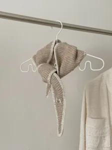 Knitted diamond scarf with contrast lock edge winter fashion neck warmer short kerchief