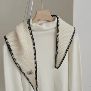 Early autumn knit contrast edge triangular scarf versatile Korean short cowl shawl for women
