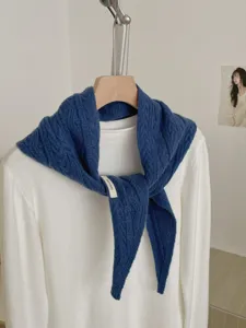 Gestricktes dreieckiges Tuch für Damen, einfarbiger Woll-Halswärmer Schal Herbst Winter.