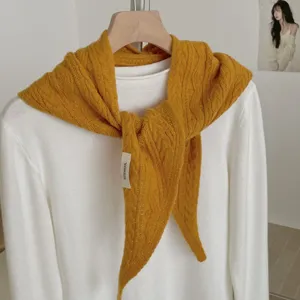 Damen einfarbig gestricktes dreieckiges Tuch Herbst Winter Mode Wolle Halswärmer Schal