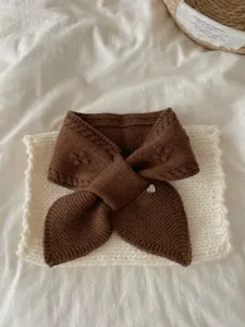 Brown knit short scarf for women, cozy winter thermal neck warmer with cute heart charm.