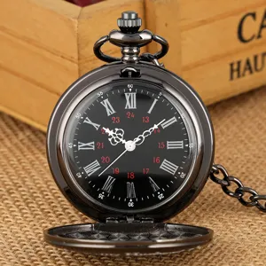 Zwarte vintage quartz zakhorloge met romeinse cijfers en ketting retro stijl.