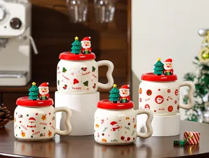 Tasse en céramique de Noël avec couvercle mignon Père Noël et motifs festifs pour bureau.
