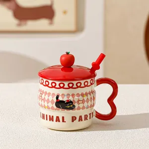 Tazza da caffè in ceramica carina con coperchio e cannuccia, manico a cuore gatto nero