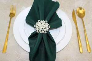 Pearl rhinestone flower napkin ring holder for hotel wedding party table decor elegant
